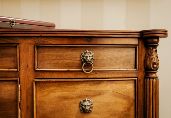 Dresser Disposal